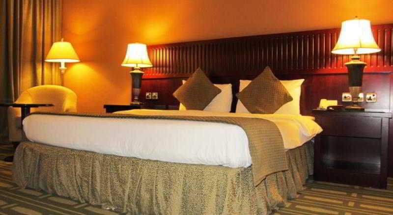 Golden Tulip Khatt Springs Resort & Spa Ras al-Khaimah Exterior foto